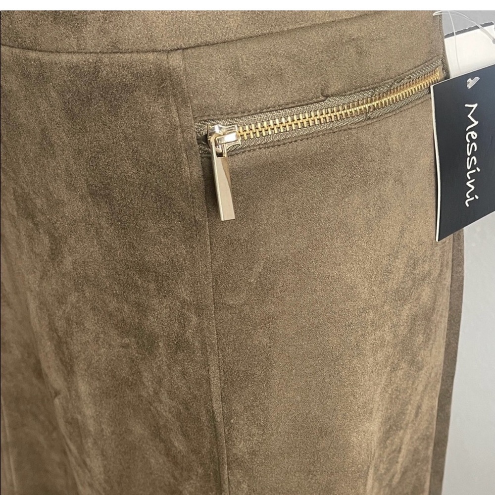 Elegant Khaki Midi Skirt - Picture 6 of 7